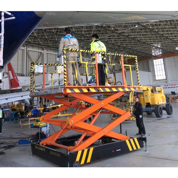 飞机维修平台